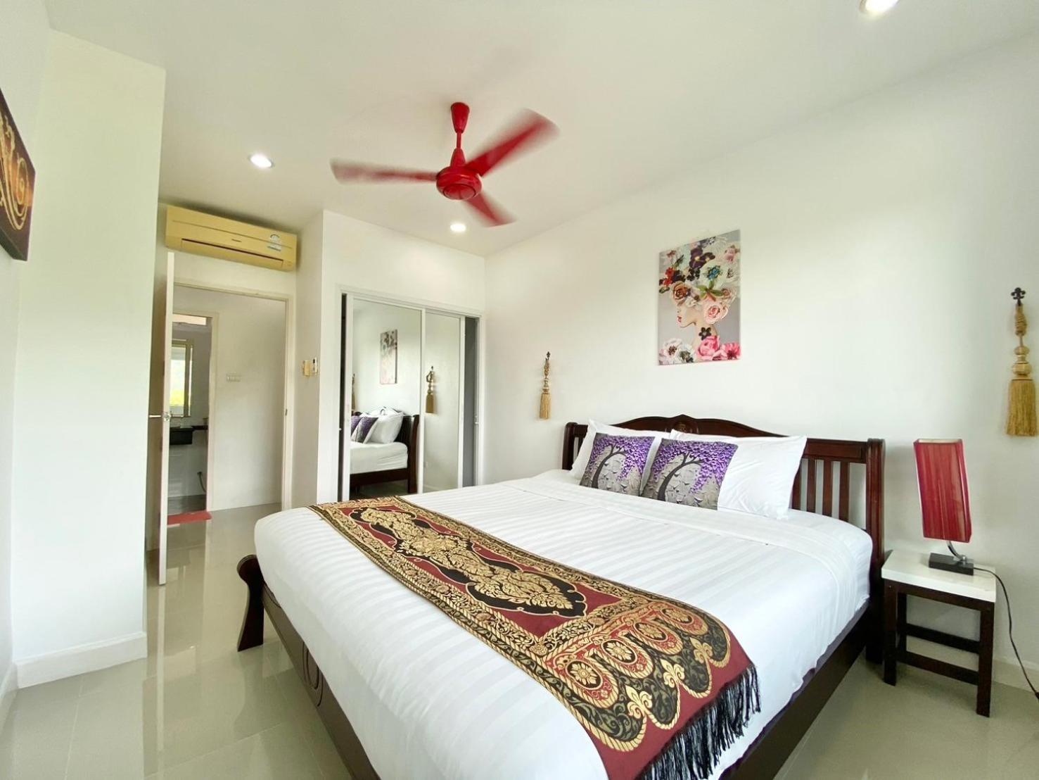 Chalong -Villa Nap Dau Crown - 8 Bedroom Private Pool Villa - Phuket Bagian luar foto